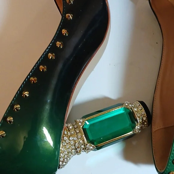 Emerald Gem Heels - Picture 5 of 8